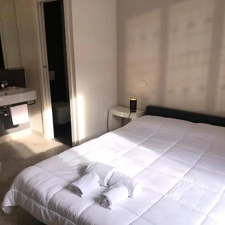 The Edwards Mini-hôtel Saint-Tropez